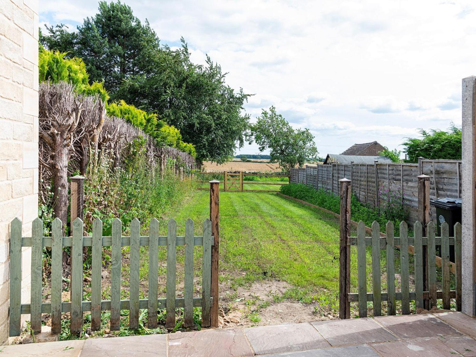 Red Kite Cottage Easton on the Hill Esterno foto